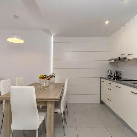 Bennecke Bella Apartment *